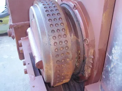 USED KOMAREK GREAVES B300