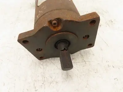 Kollmorgen TT-2953-3058-A  DC Servo Motor 2000 RPM