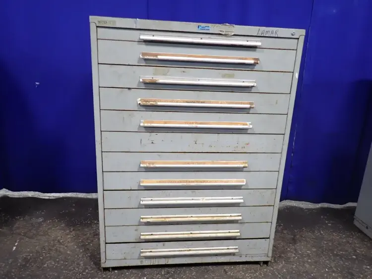 Used RACK ENGINEERING COMPANY _UNKNOWN_ Cabinets Ohio US | HGR 24 #873763