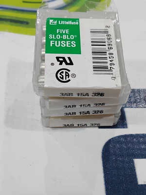 NEW LITTLEFUSE 3AB 15A 326