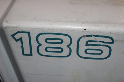 USED TENNANT 186