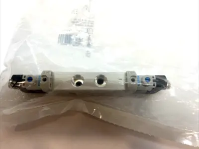 VUVG-L14-B52-T-G18-1R8 | Festo L Solenoid Valve Pneumatic, 5/2-Way 24VDC 574230 - New Other