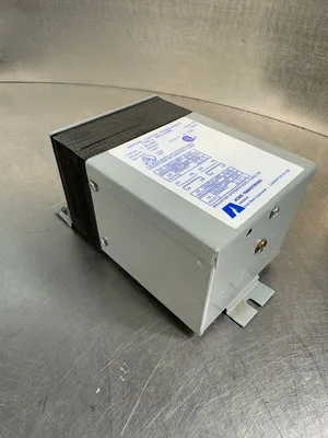 USED Acme T-81049