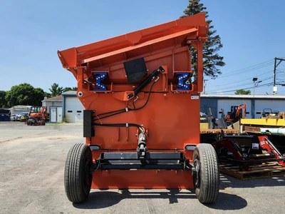 Used 2025 NORTH 42 10FT Vibratory Screens New York US | Abele Tractor #1343187