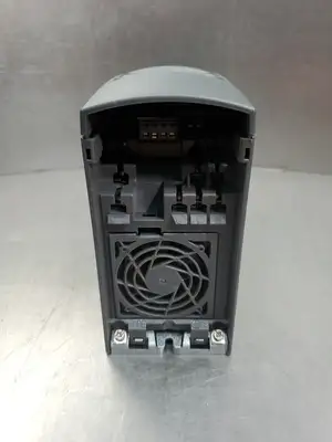 Used Siemens 6SE6420-2UC13-7AA1 MICROMASTER 420 Drive Variable Speed Drives | Palmetto Automation #1153648