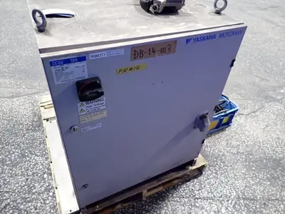 USED 2011 YASKAWA MOTOMAN MOTOMANMH6