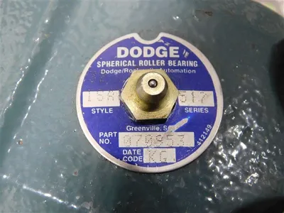 Dodge 070953 Pillow Block Bearing 2-15/16" Style ISA Series 517 Used