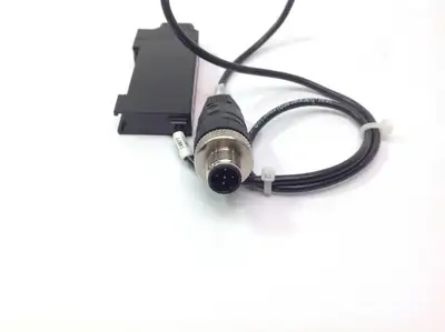 Used BANNER ENGINEERING PNP HIGHER POWER VISIBLE GLASS FIBER Photoelectric Sensors | Maverick Industrial Sales #1120759