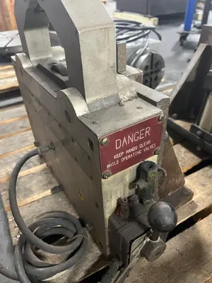 -- UNSPECIFIED -- ELECTRIC STEADY REST Tooling & Accessories, Steady Rests | Machinery Central (5)