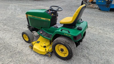 USED JOHN DEERE 425
