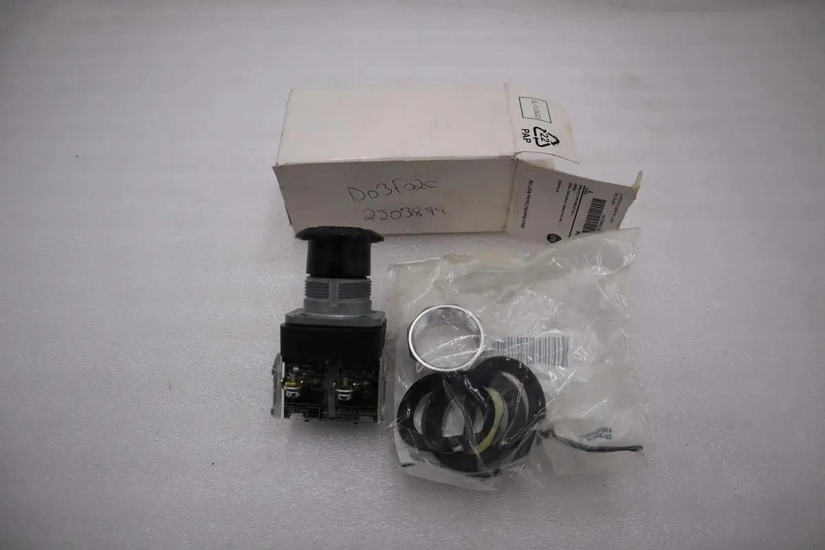 ALLEN BRADLEY 800T-FXQH2BA1 30MM PUSH-PULL DEVICE SER U STOCK #H682A