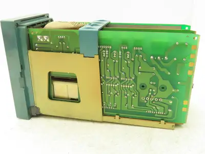 Honeywell DC4000  Digital Temperature Controller DC4000 5GTC1400000 120/240V