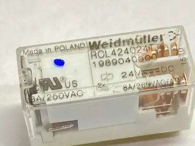 USED WEIDMÜLLER PLUG-IN RELAY 8A 24VDC 1989040000 LOT OF 2