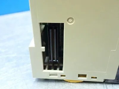 USED OMRON CJ1WAD081V1