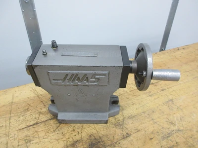 Used 2009 USED HAAS PARTS AND TOOLING HTS6 MANUAL TAILSTOCK 6" CENTER HEIGHT Tailstocks Minnesota US | Machinesused.com #1264502