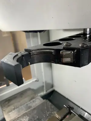 2022 HAAS VM-2 Vertical Machining Centers | Midstate Machinery (16)
