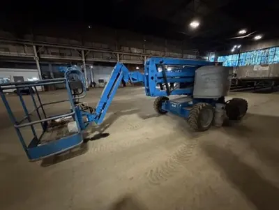 Genie Z-45/25J DC – Articulating Boom Lift (USED)