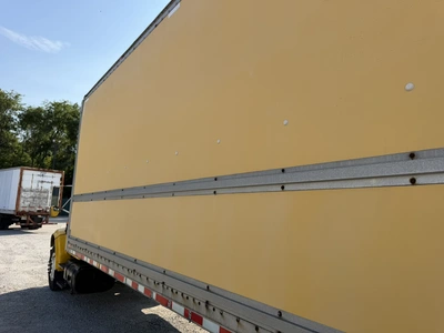 Used 2001 INTERNATIONAL 4900 4X2 Box trucks Indiana US | Miedema Asset Management Group #1414683