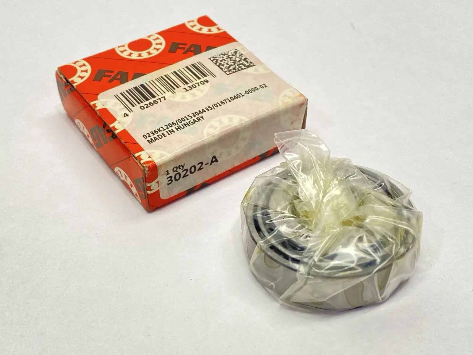 NEW FAG TAPERED ROLLER BEARING 15MM BORE 35MM OD 11.75MM WIDTH