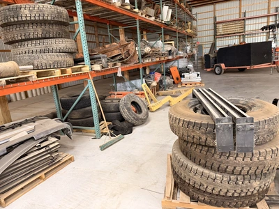 Used (8) WHEELED EXCAVATOR TIRES 10.00 R20 Wheels & Tires Michigan US | Miedema Asset Management Group #1320794
