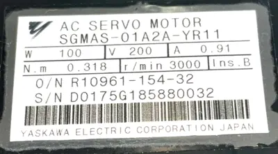 NEW YASAKAWA ELECTRIC SGMAS-01A2A-YR11 AC SERVO MOTOR SGMAS01A2AYR11