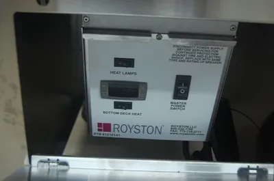 142-1011 Royston HIMHH-151 Hen House Self Serve Rotisserie Chicken Hot Case