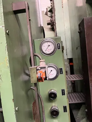 USED LVD 120 TON + 40 TON