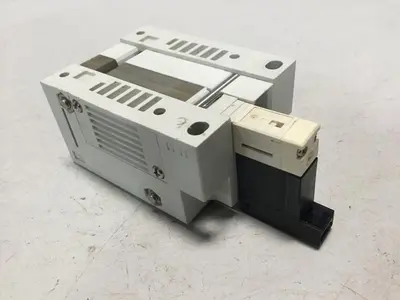 USED SMC VVQ1000-10A-4 / VQ1241-5LOB-C0