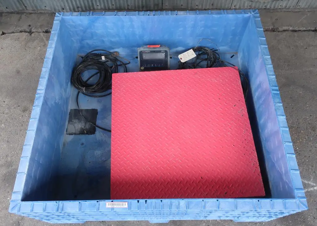 USED AVERY WEIGH-TRONIX DS3030A-01