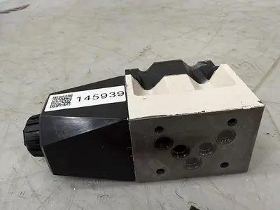 USED TOKIMEC DG4VS-5-0A-M-P7L-H-7-40-JA5