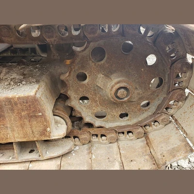 Caterpillar 235C Excavator