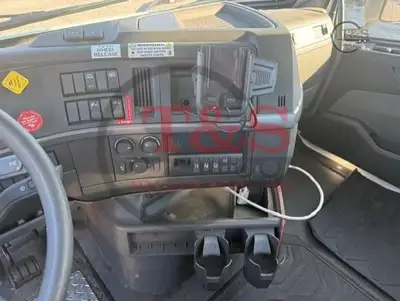 Used 2023 VOLVO VNR42T300 Conventional trucks Illinois US | T&S Trailer Pool #1509492