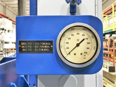 USED 1994 BLOW PRESSES BLOW  PRESS