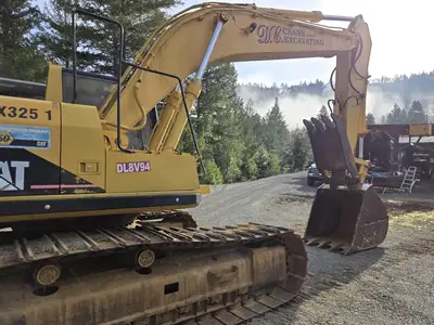 USED 1996 CATERPILLAR 325L