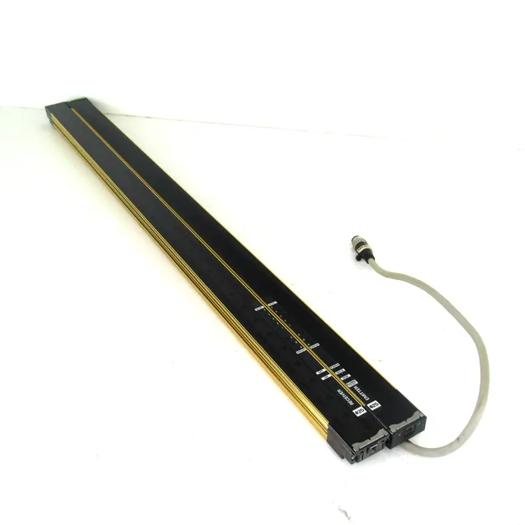 Used OMRON F3SJ-A0700P25 Light Curtains & Grids | Industrial Parts R Us Inc. #360878