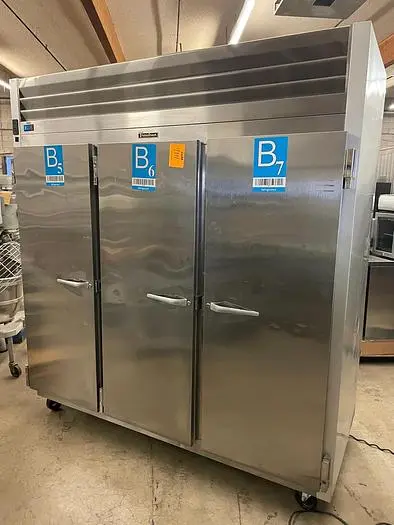 Used TRAULSEN G30011 Refrigeration Units British Columbia CA | Surrey Food Equipment #433295