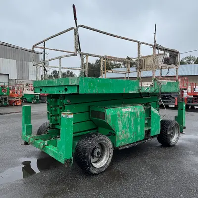 USED 2017 JLG 4394RT