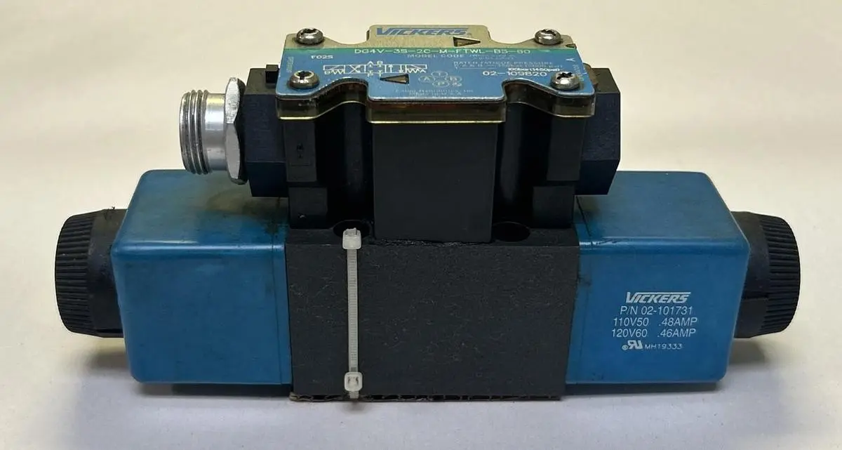 Used VICKERS DG4V-3S-2C-M-FTWL-B5-60 Solenoid Valves | Surplus Asset Holdings #1204221