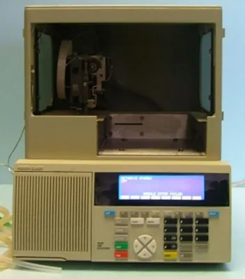 Used PERKIN ELMER 03-917001-00 S/N: 7983 HPLC Autosamplers Texas US | Bamko Surplus Process Equipment #938925