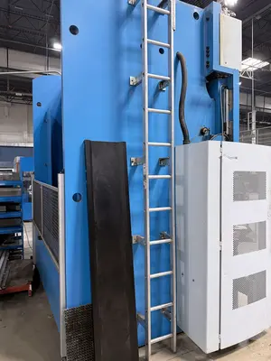Used 2005 FINN-POWER 300 TON Press Brakes Illinois US | Machinery Marketing International #1289502