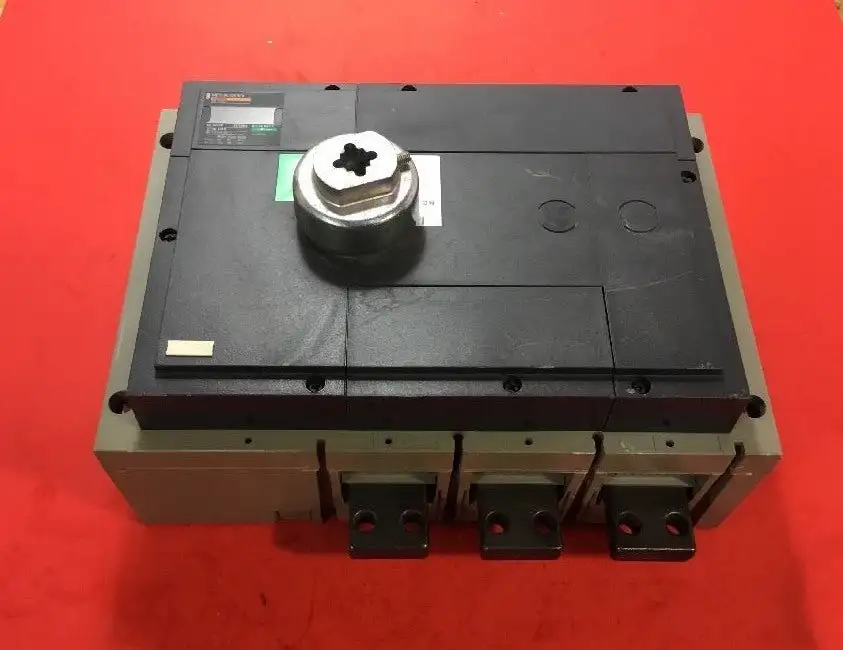 Merlin Gerin Interpact INS1000 Switch-Disconnector 1000A 4D