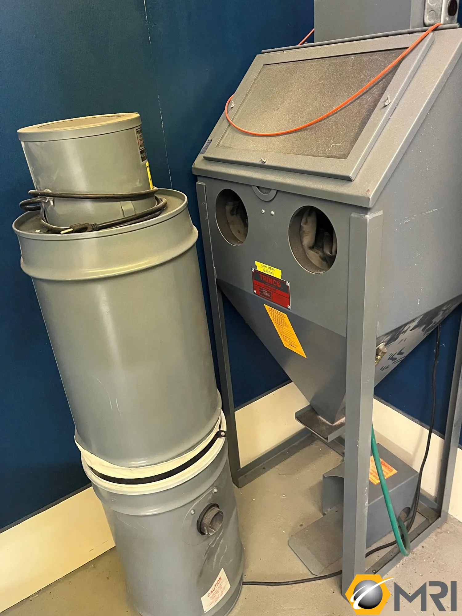 TRINCO MODEL 40X40 BLAST CLEANING SYSTEM | AB 7612374