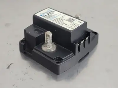 USED BLUE SEA SYSTEM 7610