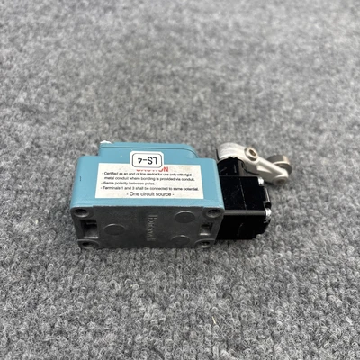 Used Honeywell SZL-WLC-A-N Relays & Switches California US | Davliegogo LLC #1707875