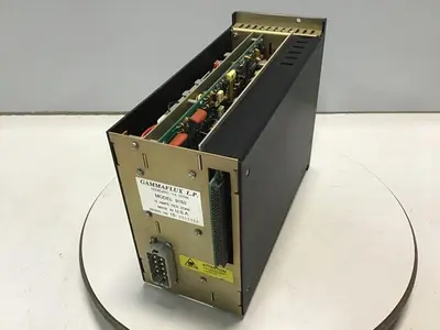 USED HUSKY 9152