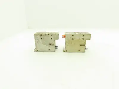 Moore Electronics IPT/4-20MA/3-15PSIG/20PSI-FA8 Pressure Transmitter Lot of 2