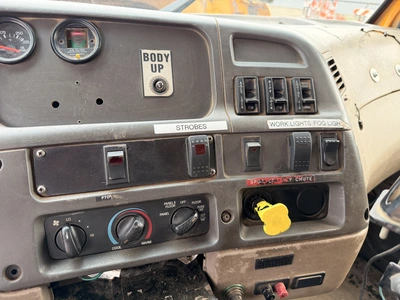Used 2001 STERLING 6X4 Dump trucks Michigan US | Miedema Asset Management Group #1456849