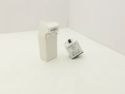 Allen Bradley 700-HT12AU120 Power On Delay Relay 120VAC 0.1-10 Second Time Delay