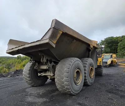 2006 KOMATSU HM400-1L Articulating Dump Trucks | Iron Listing (5)
