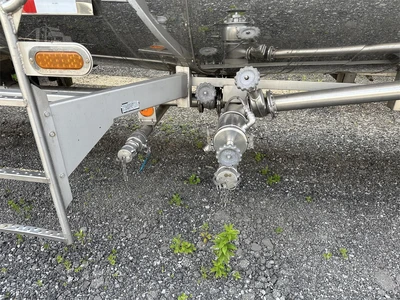 Used 2005 POLAR _UNKNOWN_ Tanker Trailers Indiana US | Lakeshore Equipment Sales #1546606